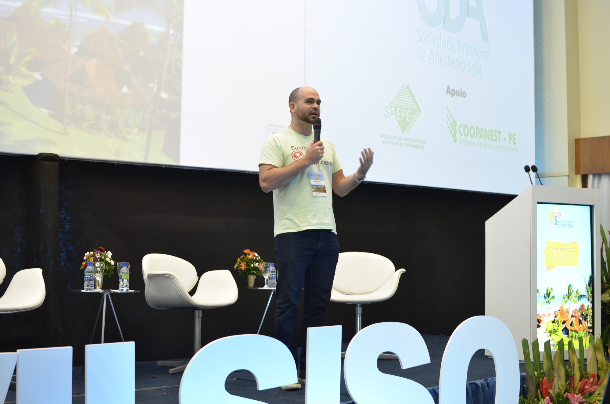 Felipe Lapa em palestra: Jornada de Anestesiologia de Pernambuco (SAEPE)